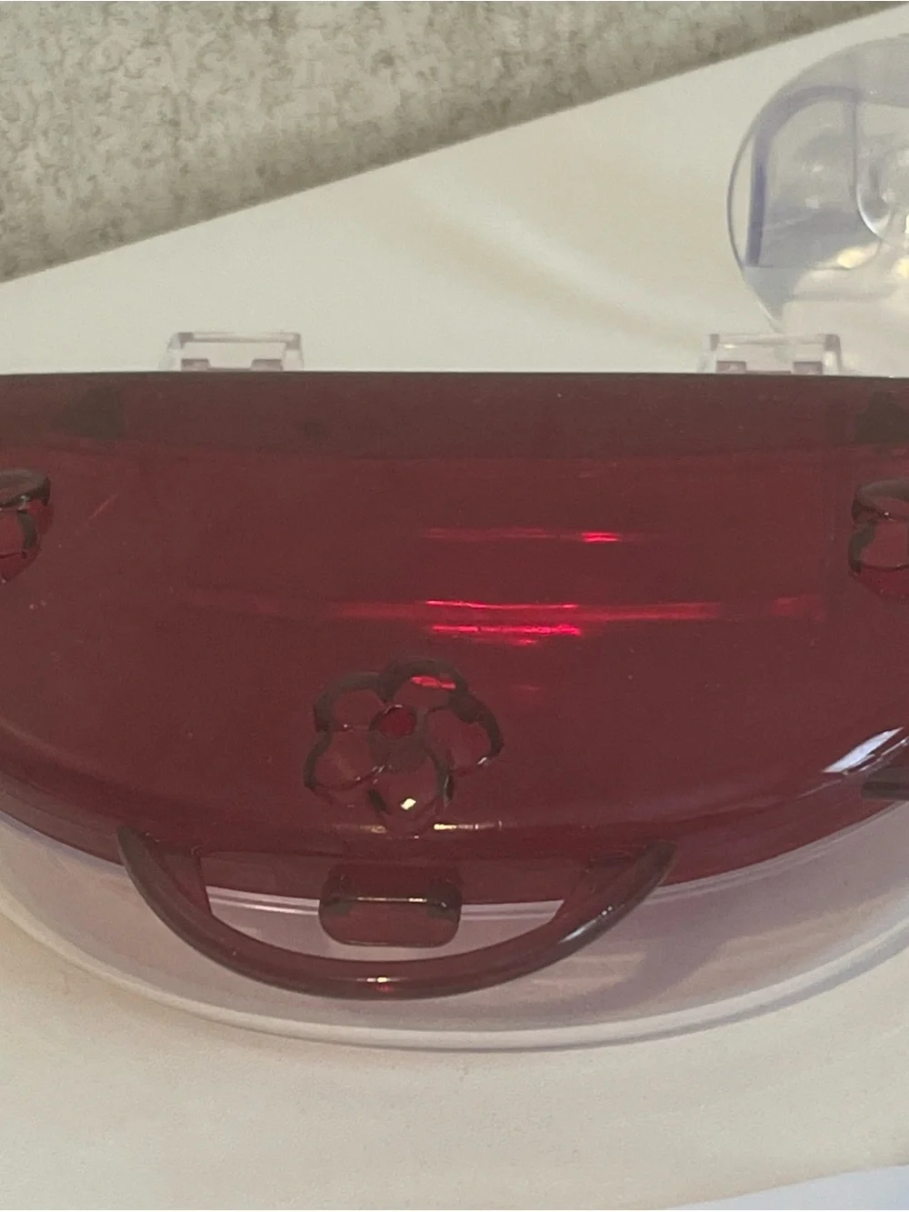 Window hummingbird feeder plastic suction 3 feeding holes new no box